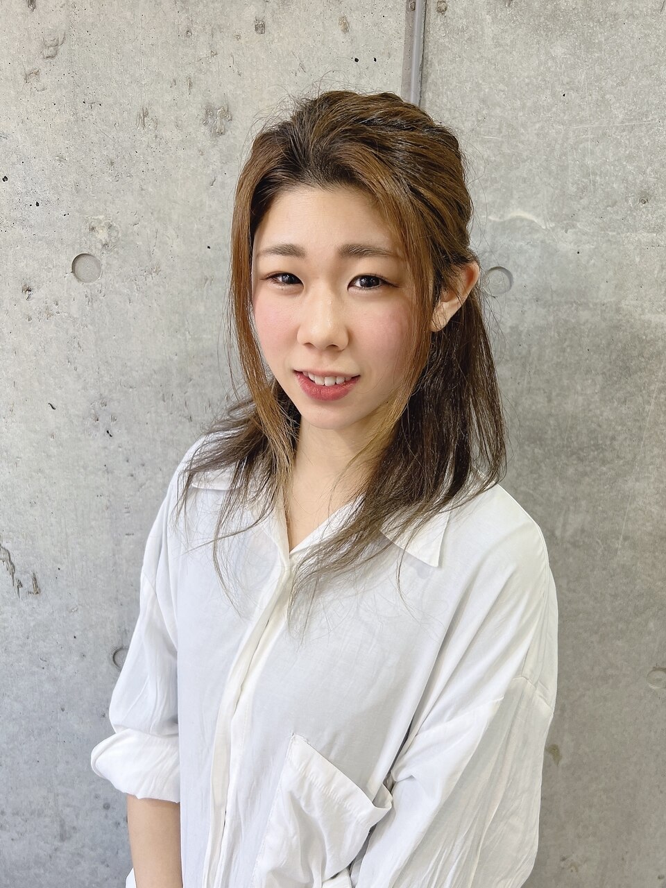 荒澤 ネイリスト